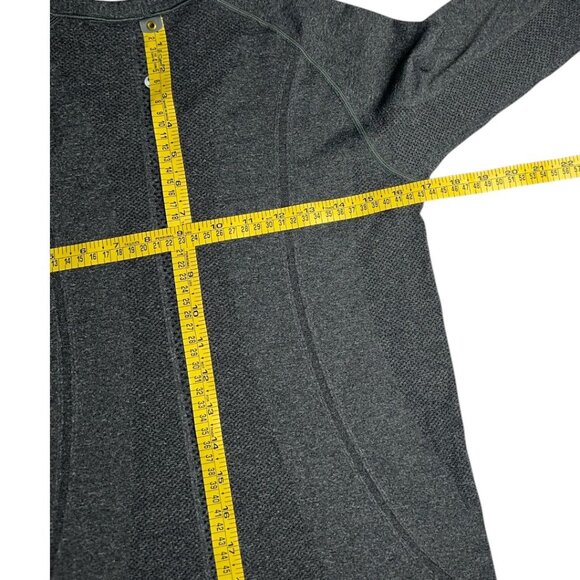 Swiftly Tech Long-Sleeve Shirt. Hip Length - Picture 5 of 6